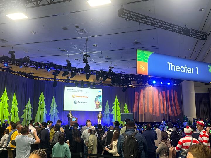 Dreamforce Booth